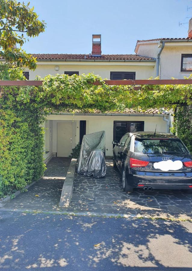 Cypress Garden Appartement Portorož Buitenkant foto