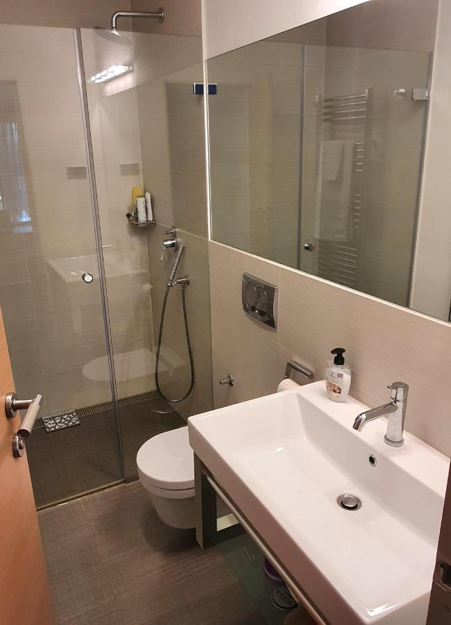Cypress Garden Appartement Portorož Buitenkant foto