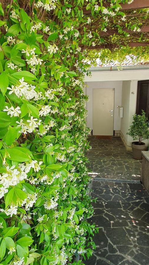 Cypress Garden Appartement Portorož Buitenkant foto